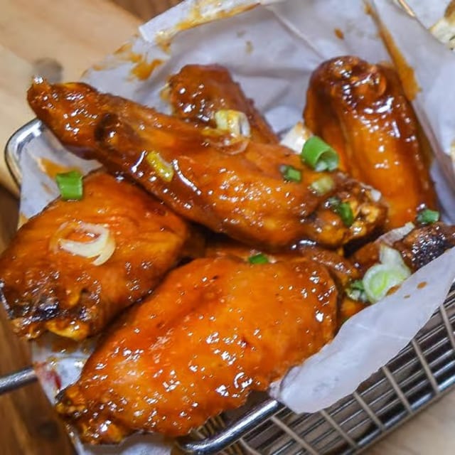 Double Chin Wings 爲食鷄翼.