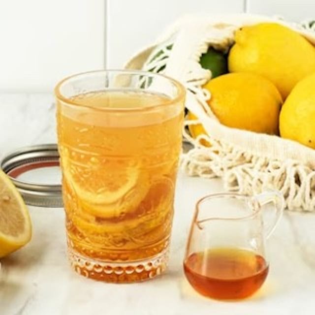 Iced Yuzu Tea 凍柚子蜜.