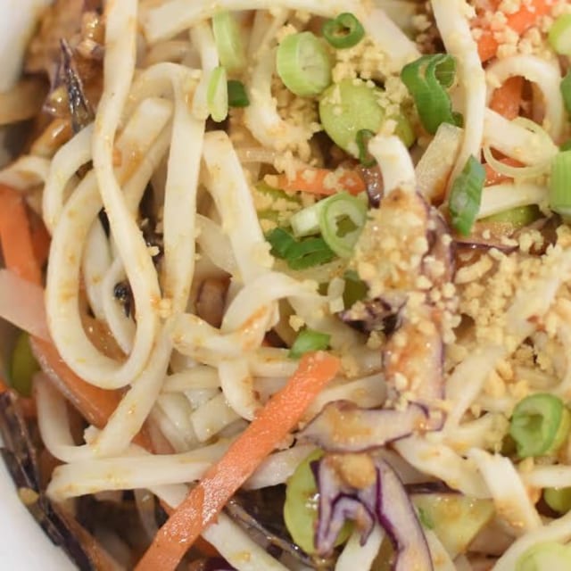 Peanut Noodle Salad 花生涼拌麵.